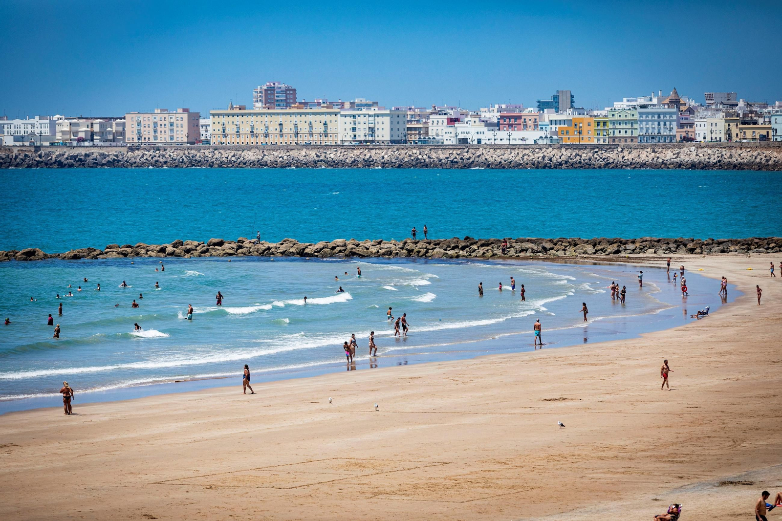 La playa de Santa María del Mar está reconocida como una de las playas más bonitas de España