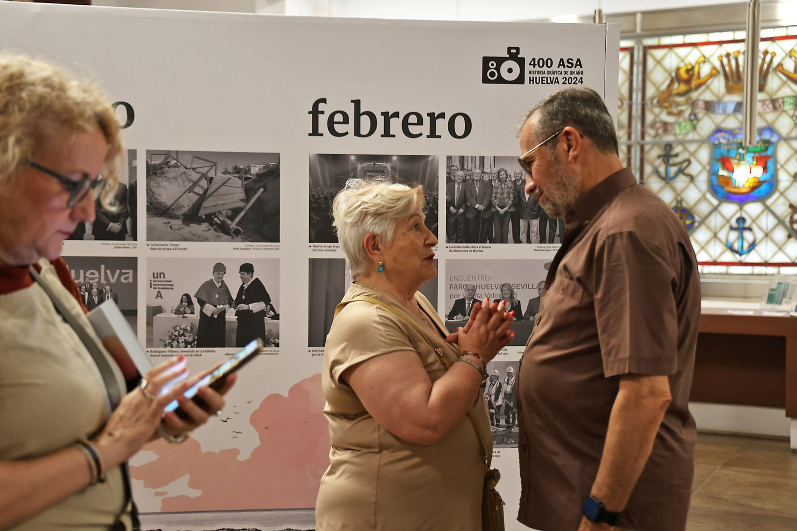 Imágenes de la inauguración del anuario y exposición '400 ASA Historia Gráfica de un año Huelva 2024'. Imágenes de la inauguración del anuario y exposición '400 ASA Historia Gráfica de un año Huelva 2024'.